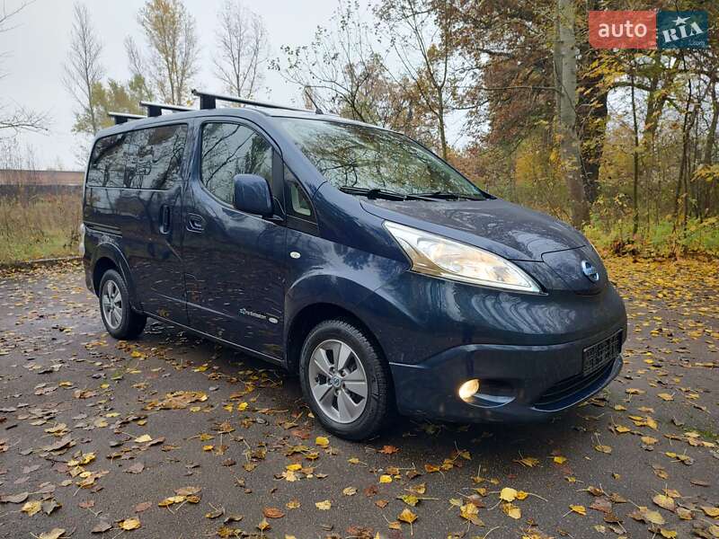 Мінівен Nissan e-NV200 2015 в Бердичеві фото Мінівен Nissan e-NV200 2015 в Бердичеві