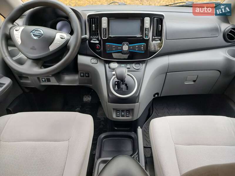 Мінівен Nissan e-NV200 2015 в Бердичеві фото 15 Мінівен Nissan e-NV200 2015 в Бердичеві