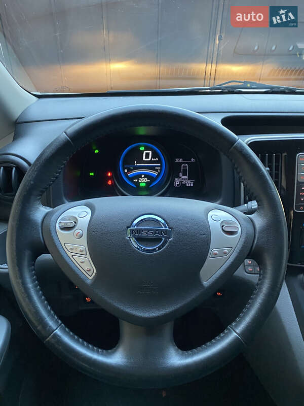 Минивэн Nissan e-NV200 2020 в Киеве фото 14 Минивэн Nissan e-NV200 2020 в Киеве