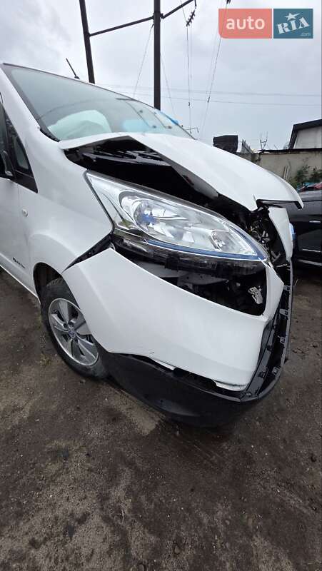Грузовой фургон Nissan e-NV200 2016 в Львове фото 3 Грузовой фургон Nissan e-NV200 2016 в Львове