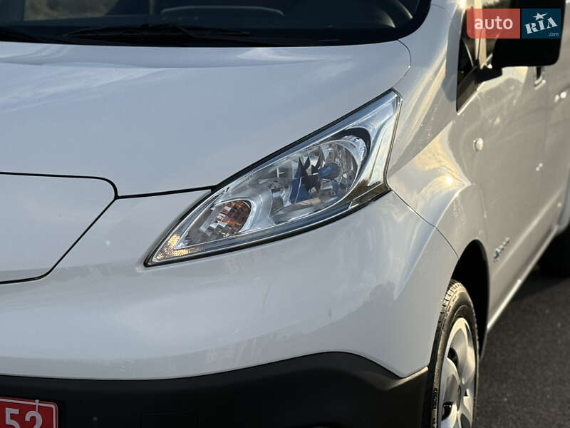 Вантажний фургон Nissan e-NV200 2020 в Вінниці