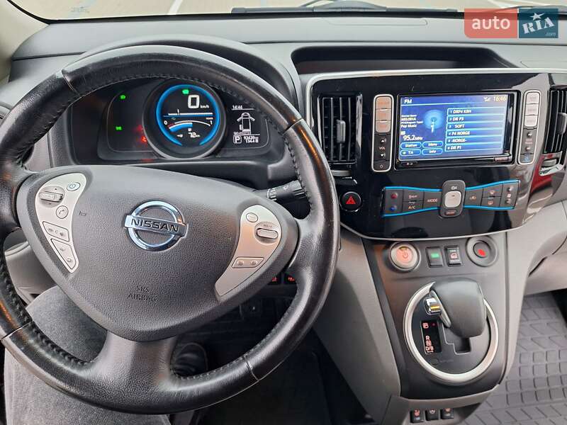 Мінівен Nissan e-NV200 2015 в Борисполі фото 21 Мінівен Nissan e-NV200 2015 в Борисполі