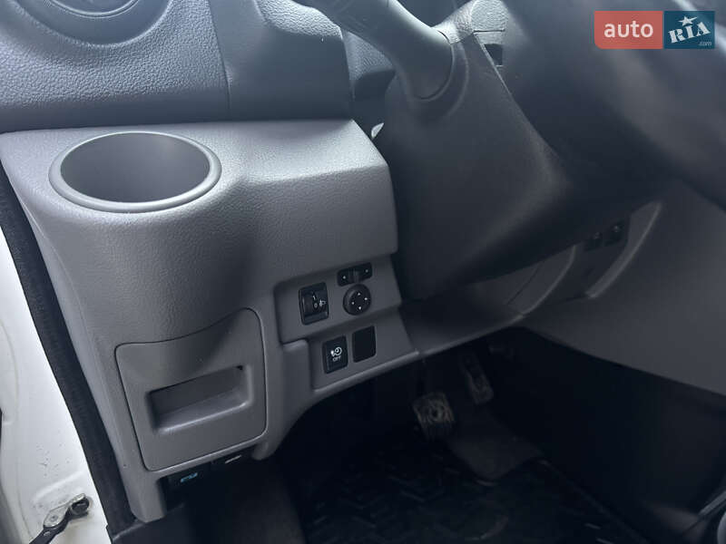 Минивэн Nissan e-NV200 2016 в Тернополе фото 15 Минивэн Nissan e-NV200 2016 в Тернополе