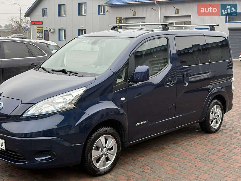 Nissan e-NV200 2015 Nissan e-NV200 2015