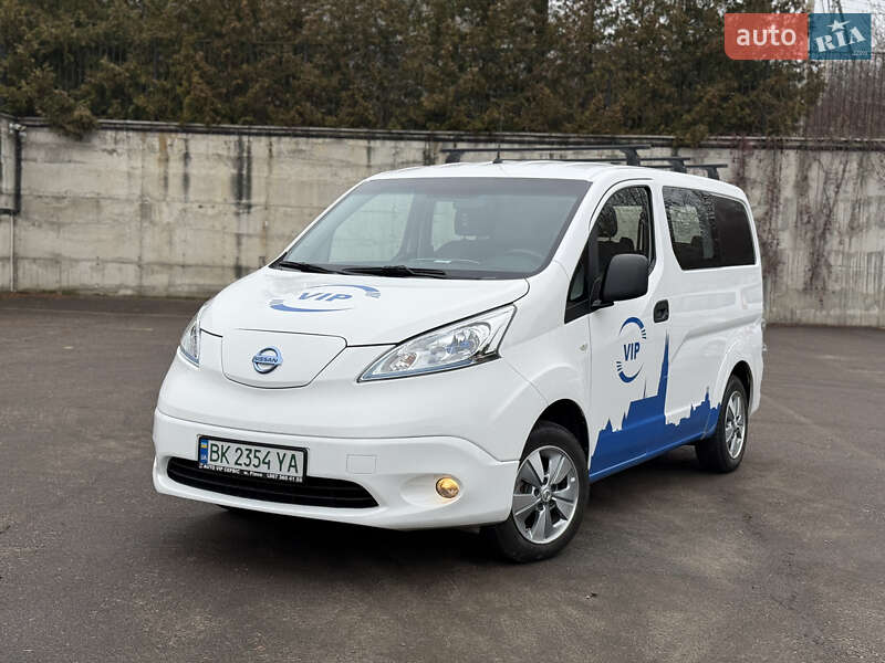 Минивэн Nissan e-NV200 2020 в Ровно
