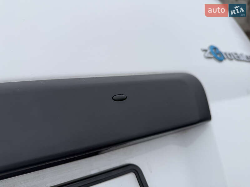 Минивэн Nissan e-NV200 2020 в Ровно