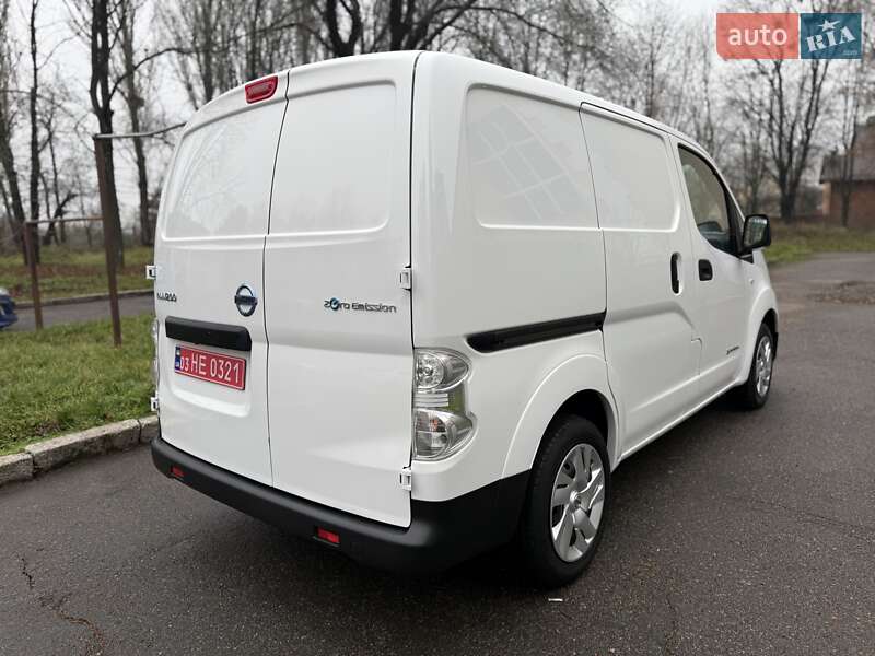 Грузовой фургон Nissan e-NV200 2021 в Виннице
