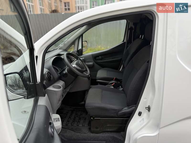 Грузовой фургон Nissan e-NV200 2021 в Виннице