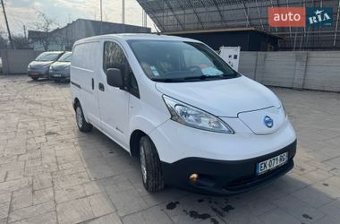 Грузовой фургон Nissan e-NV200 2014 в Бурштыне