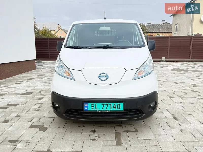 Nissan e-NV200