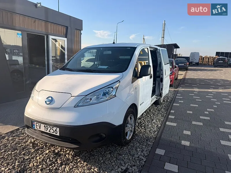 Nissan e-NV200 2018