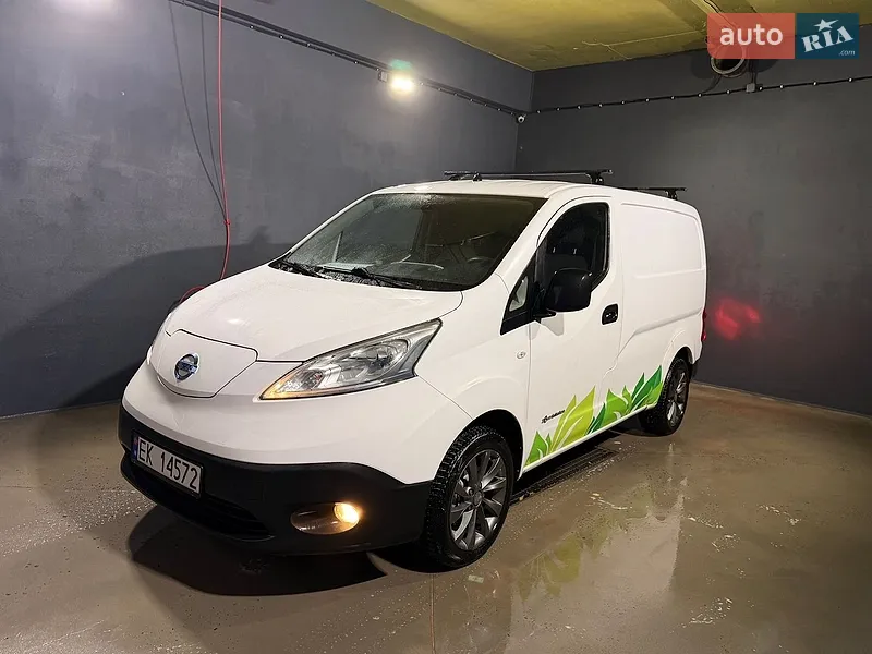 Nissan e-NV200 2014