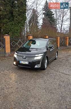 Минивэн Nissan Elgrand 2012 в Обухове