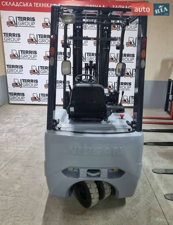 Вилочный погрузчик Nissan EP 2008 в Виннице