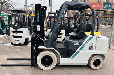 Вилочный погрузчик Nissan FD 2016 в Одессе