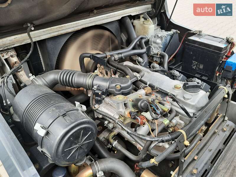 Вилочний навантажувач Nissan FG 2006 в Тернополі