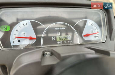 Вилочный погрузчик Nissan FG 2005 в 