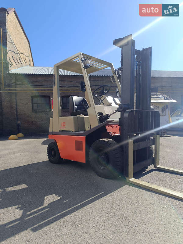 Вилочный погрузчик Nissan FG 1999 в Черкассах