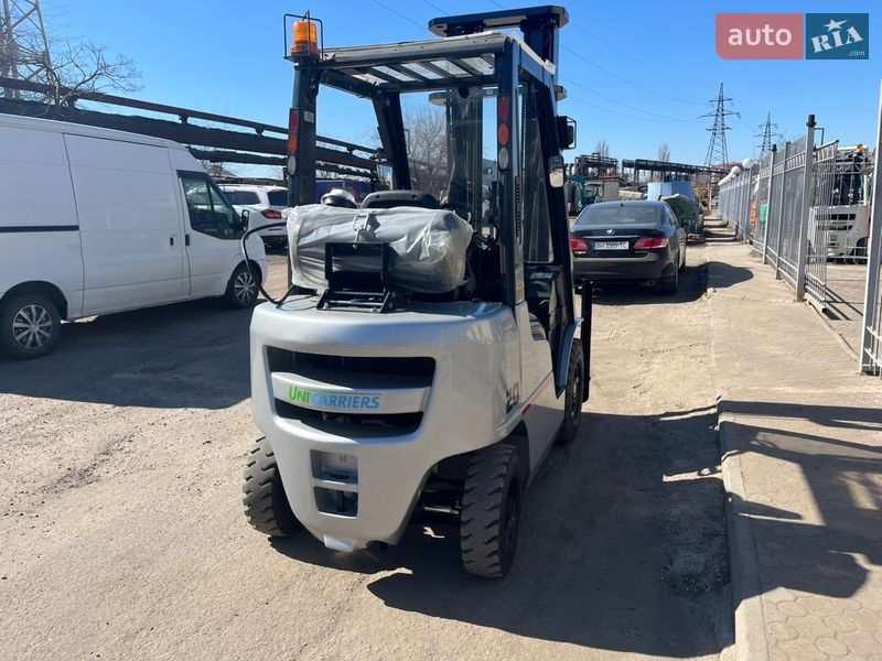 Вилочный погрузчик Nissan FG 2014 в Одессе