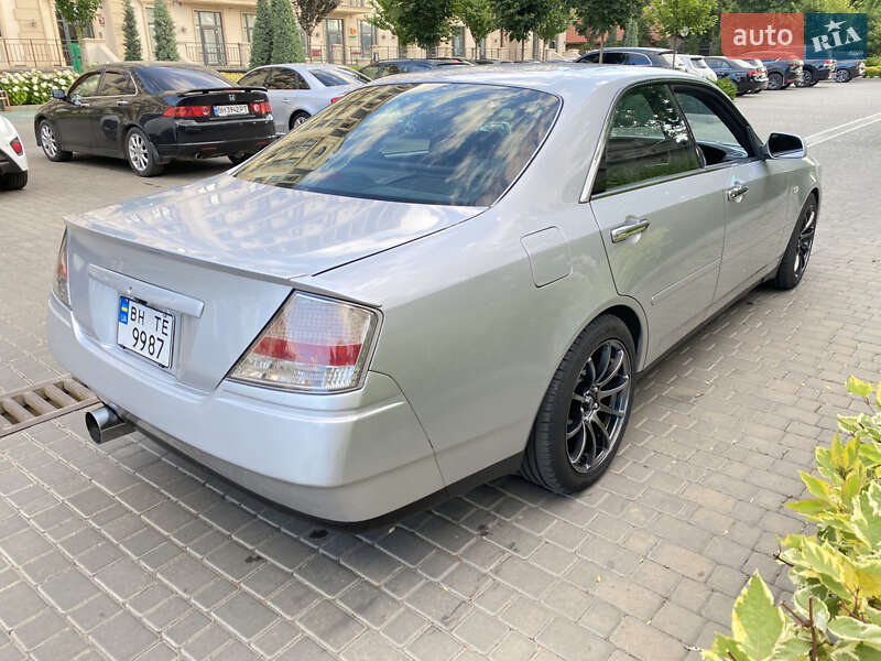 Седан Nissan Gloria 2001 в Одесі