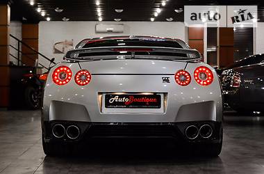 Купе Nissan GT-R 2011 в Одессе