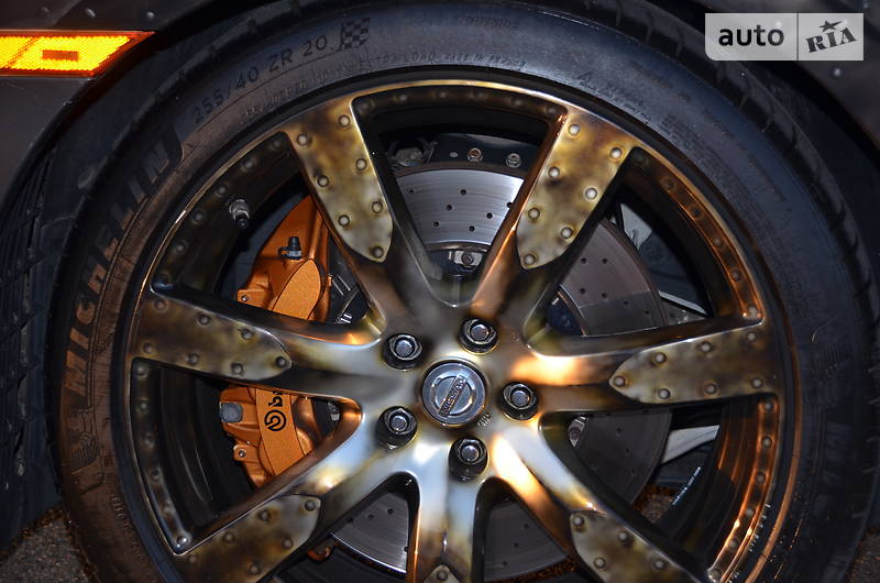 Купе Nissan GT-R 2008 в Києві
