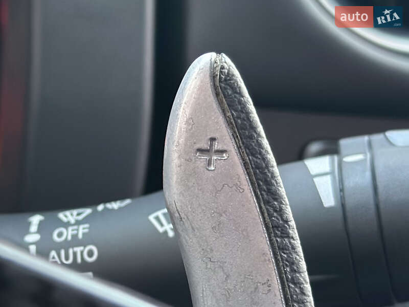 Купе Nissan GT-R 2013 в Києві