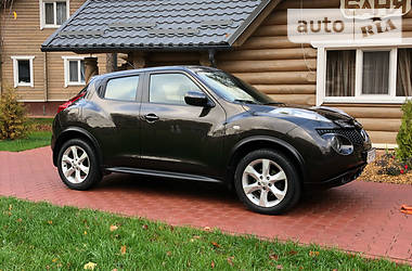 Внедорожник / Кроссовер Nissan Juke 2011 в Хмельнике