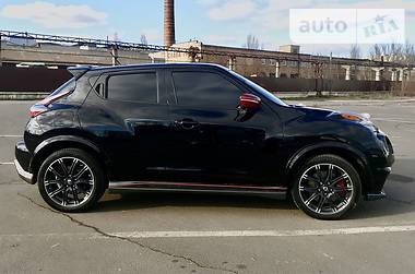 Внедорожник / Кроссовер Nissan Juke 2015 в 