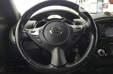 Позашляховик / Кросовер Nissan Juke 2011 в 