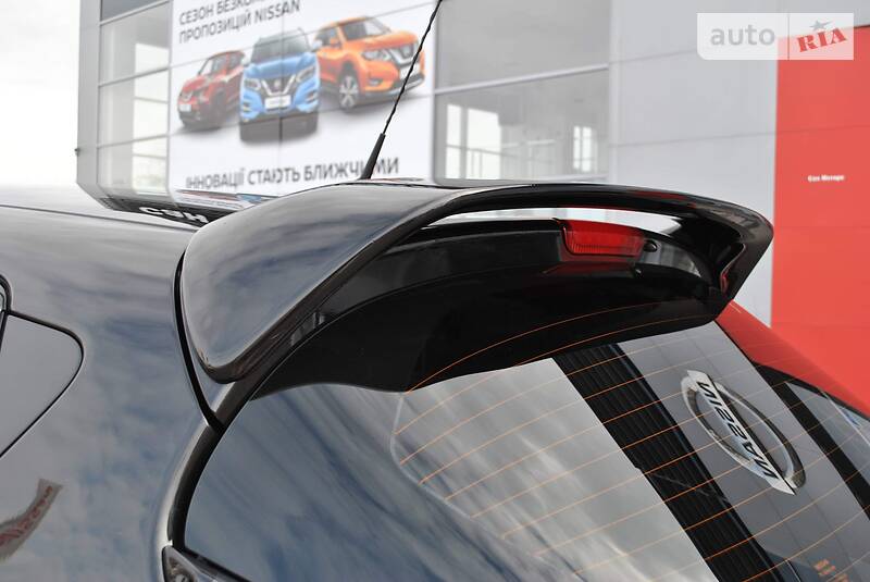 Внедорожник / Кроссовер Nissan Juke 2017 в Полтаве