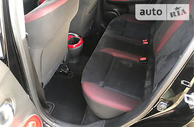 Позашляховик / Кросовер Nissan Juke 2015 в Коломиї