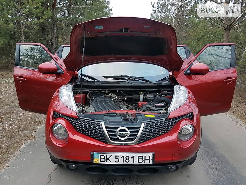 Позашляховик / Кросовер Nissan Juke 2012 в Березному