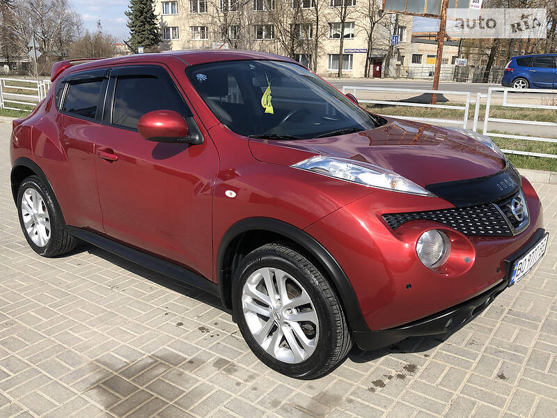 Позашляховик / Кросовер Nissan Juke 2014 в Тернополі