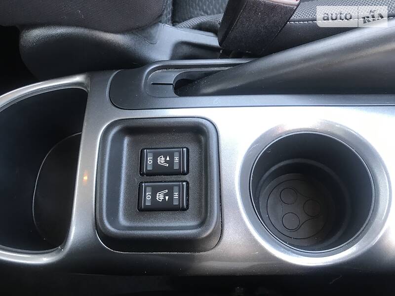 Позашляховик / Кросовер Nissan Juke 2018 в Києві