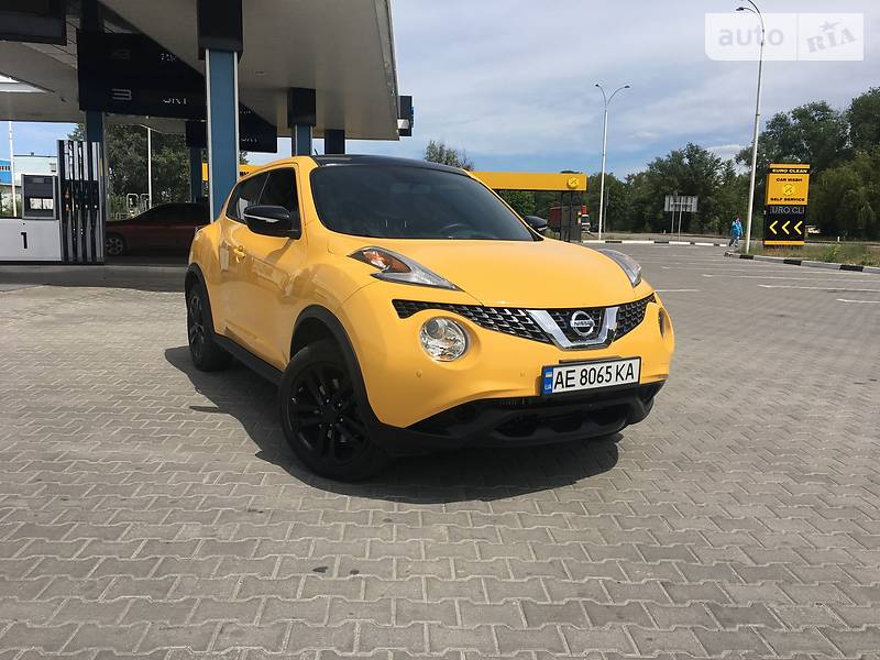 Позашляховик / Кросовер Nissan Juke 2015 в 