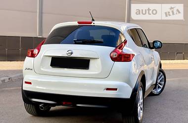 Внедорожник / Кроссовер Nissan Juke 2012 в Киеве