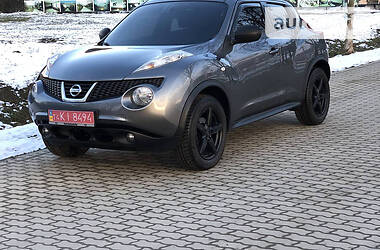 Внедорожник / Кроссовер Nissan Juke 2013 в Сваляве