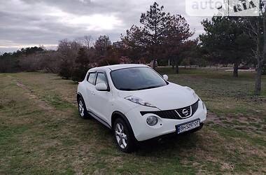 Внедорожник / Кроссовер Nissan Juke 2011 в Одессе