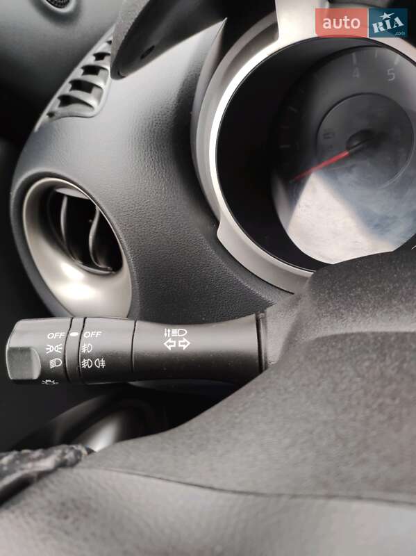 Внедорожник / Кроссовер Nissan Juke 2011 в Одессе фото 37 Внедорожник / Кроссовер Nissan Juke 2011 в Одессе