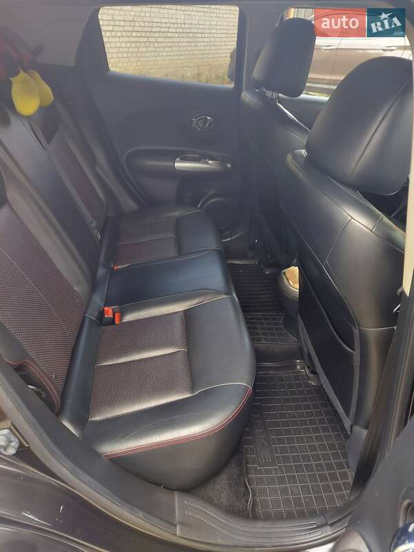 Внедорожник / Кроссовер Nissan Juke 2012 в Луцке фото 4 Внедорожник / Кроссовер Nissan Juke 2012 в Луцке