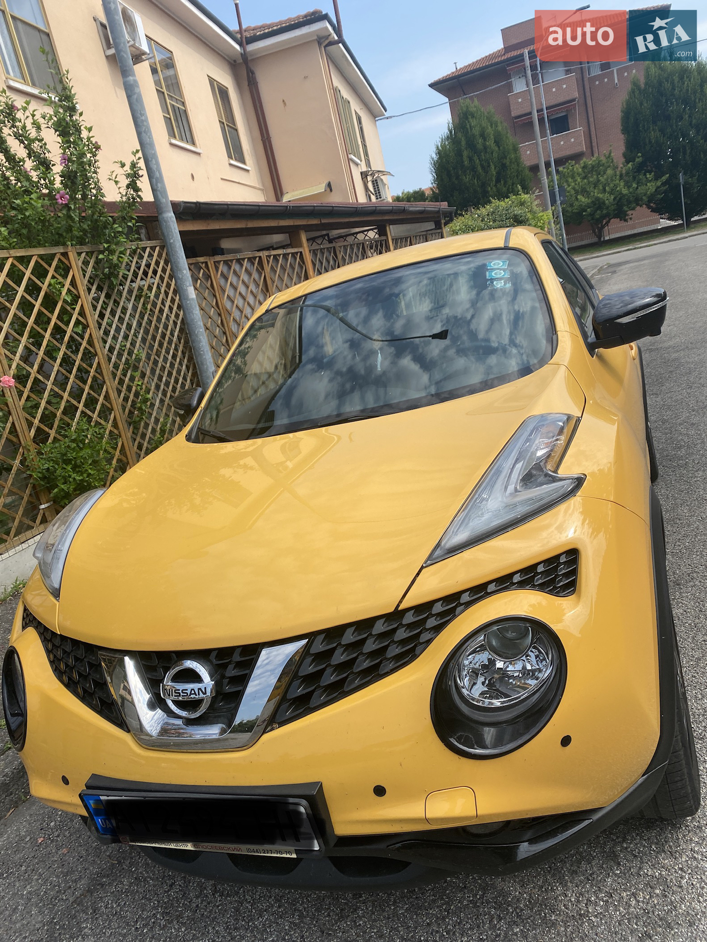 2017 Nissan Juke - мініатюра 2