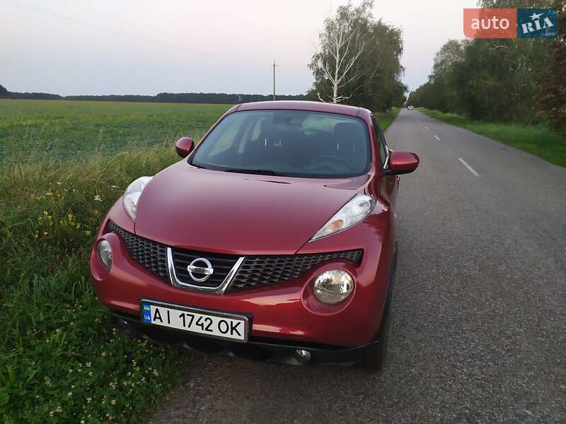 Внедорожник / Кроссовер Nissan Juke 2013 в Киеве
