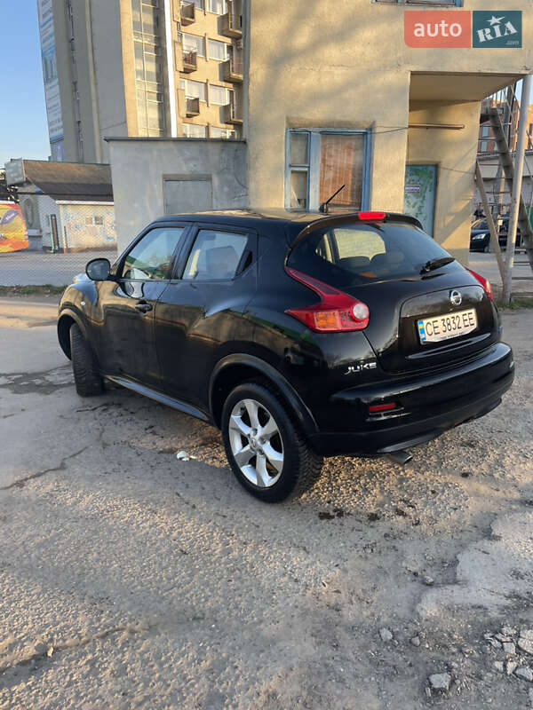 Позашляховик / Кросовер Nissan Juke 2012 в Чернівцях