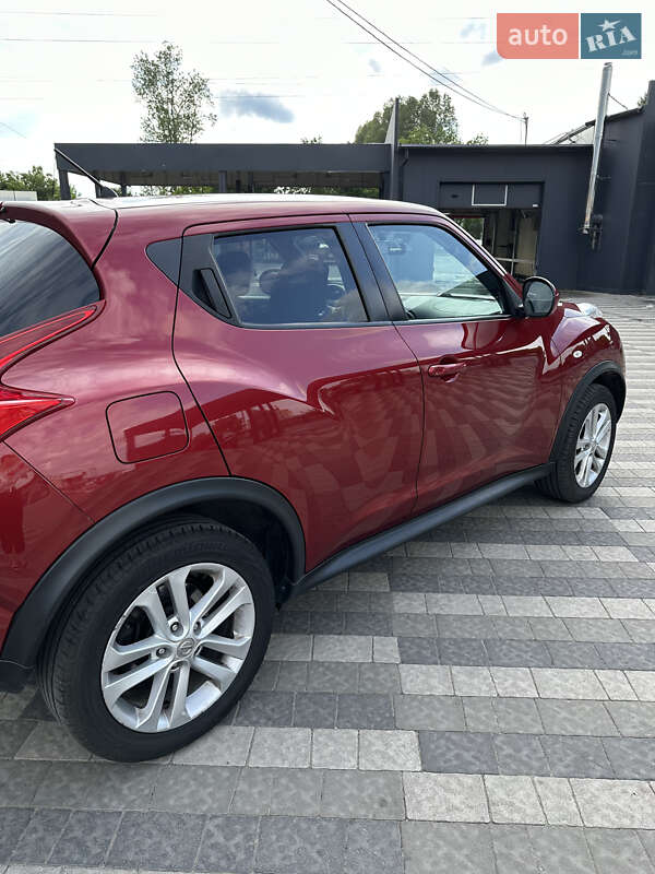 Позашляховик / Кросовер Nissan Juke 2010 в Львові