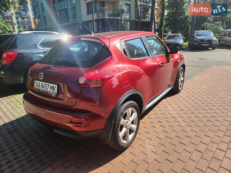 Позашляховик / Кросовер Nissan Juke 2012 в Києві