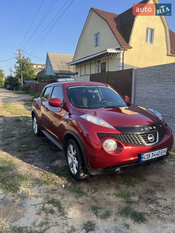 Позашляховик / Кросовер Nissan Juke 2013 в Івано-Франківську