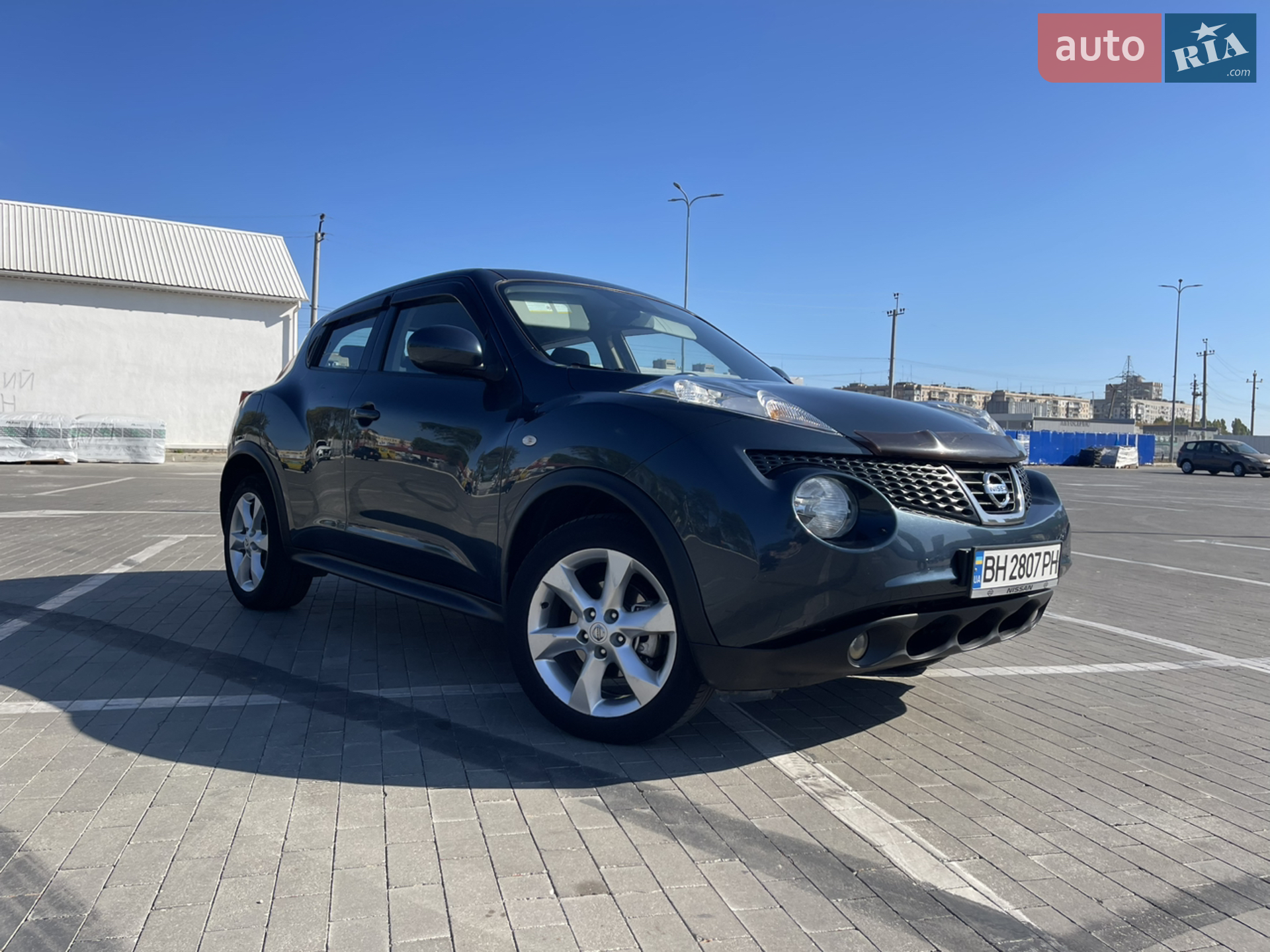 2011 Nissan Juke - мініатюра 2