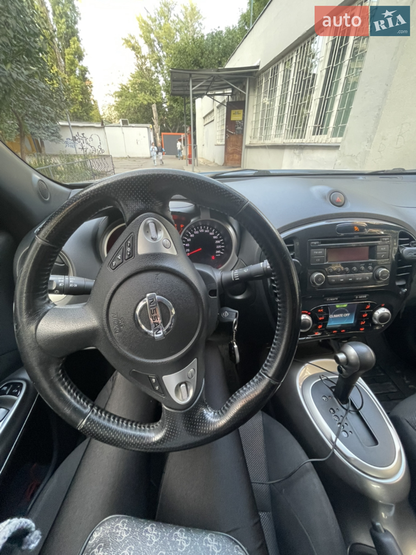 2011 Nissan Juke - мініатюра 18