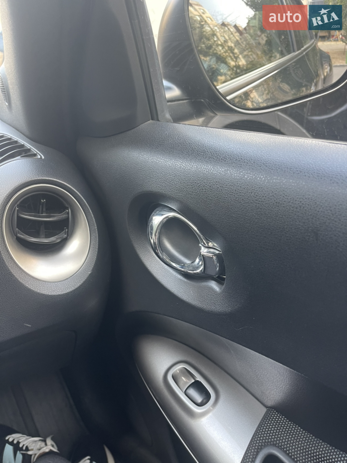 2011 Nissan Juke - мініатюра 21